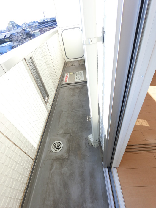 13/21 バルコニー