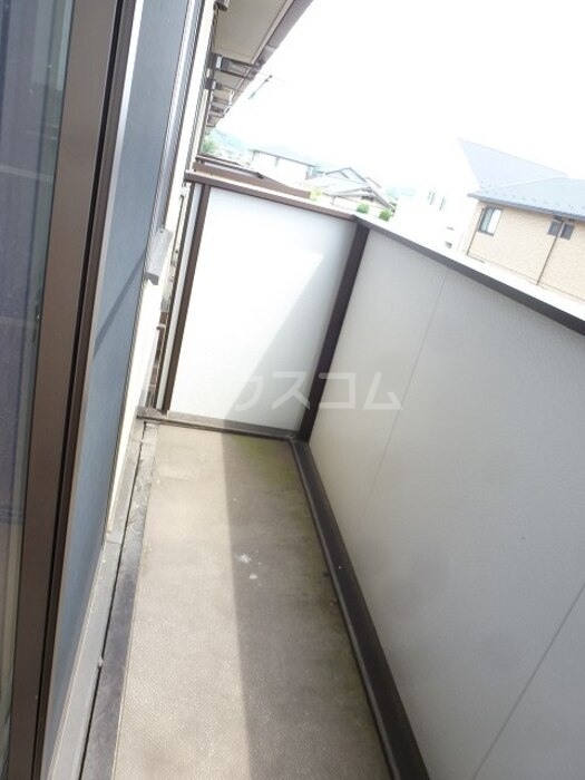 18/28 バルコニー