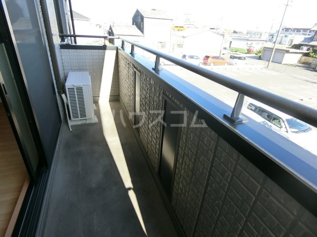 20/30 バルコニー