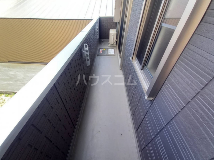 13/19 バルコニー