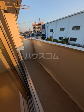 13/16 バルコニー