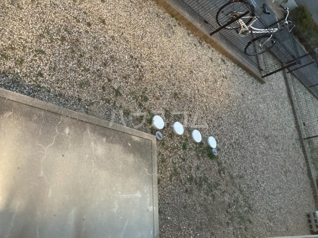 13/20 バルコニー