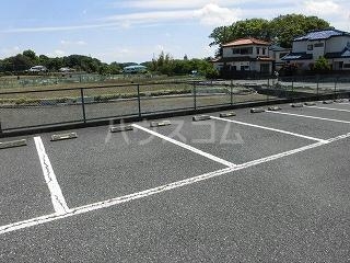 14/21 駐車場