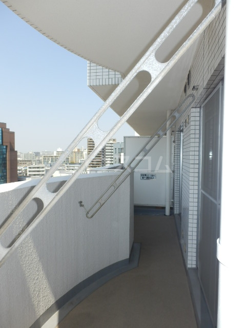 14/30 バルコニー