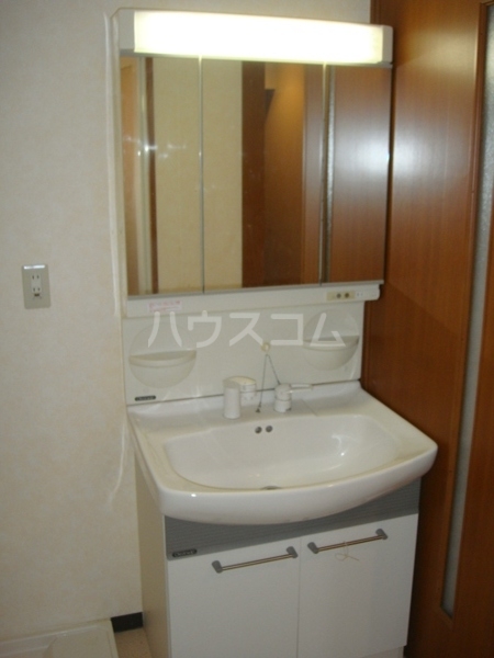 17/30 洗面