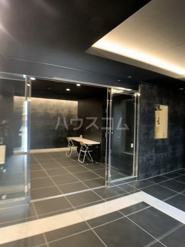 29/30 エントランス