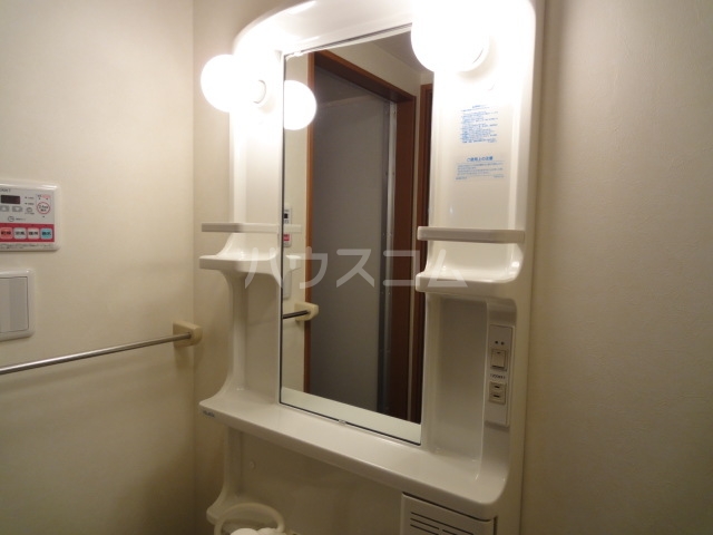 14/30 洗面