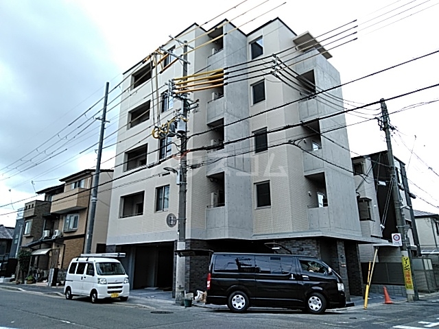 2/30 外観