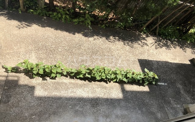 23/30 バルコニー