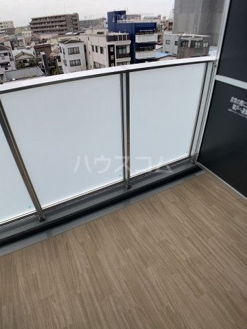 21/30 バルコニー