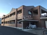 24/26 エントランス