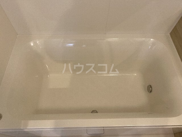 13/30 浴室