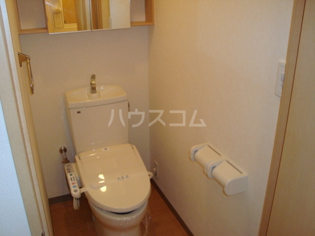 13/30 トイレ