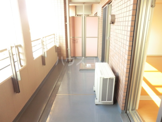 15/26 バルコニー