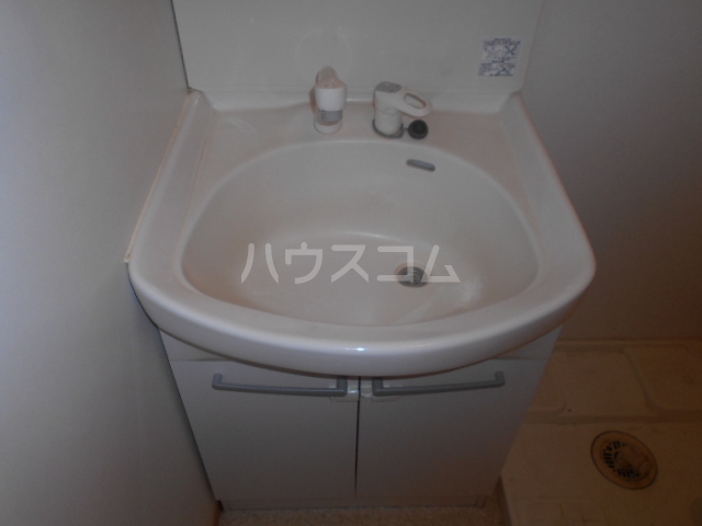 17/30 洗面