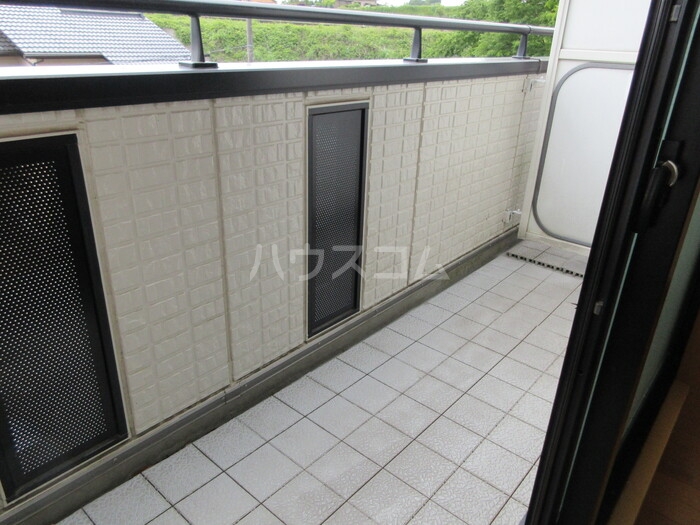 13/26 バルコニー