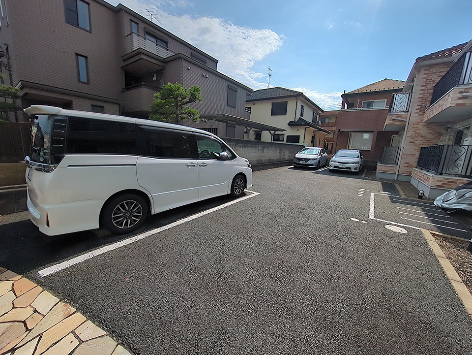 3/5 駐車場