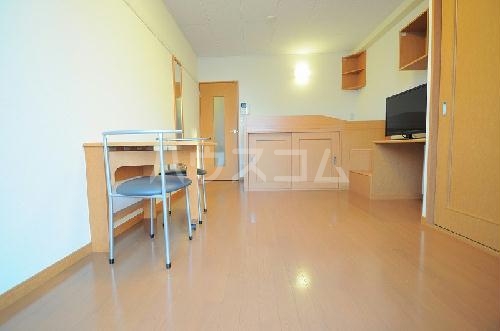 14/15 エントランス