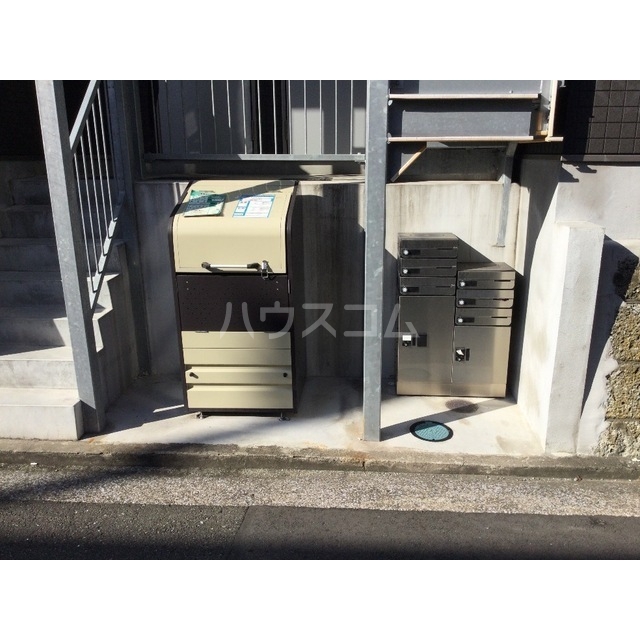 20/22 エントランス