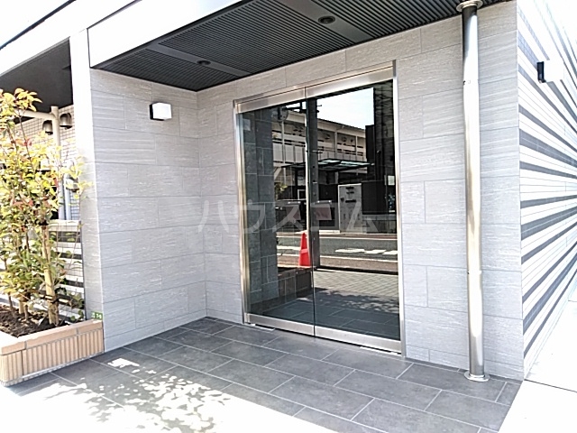 21/24 エントランス