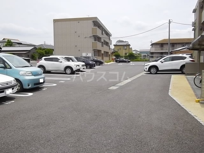 17/24 駐車場