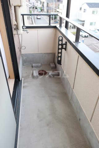 15/30 バルコニー
