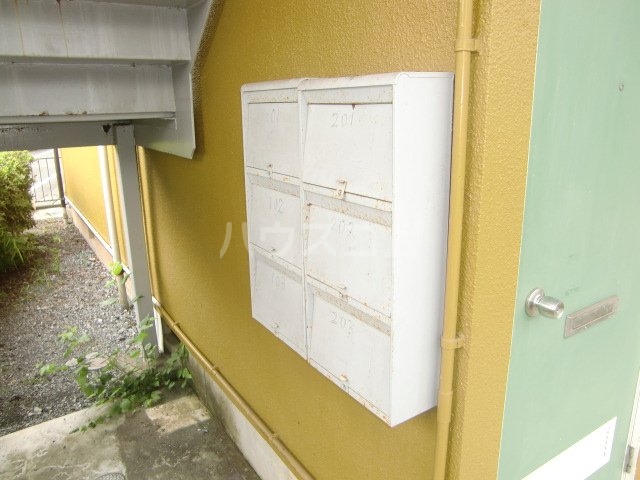 22/30 エントランス