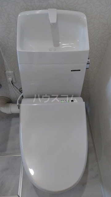 13/30 トイレ