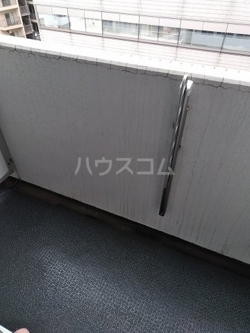 20/30 バルコニー