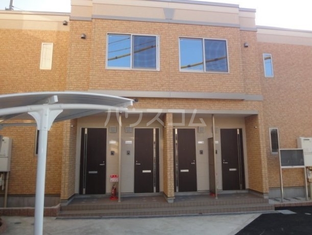 22/30 エントランス