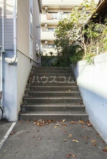 17/18 エントランス