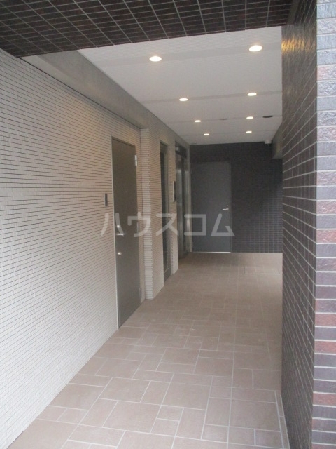 21/24 エントランス