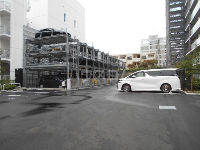 19/29 駐車場