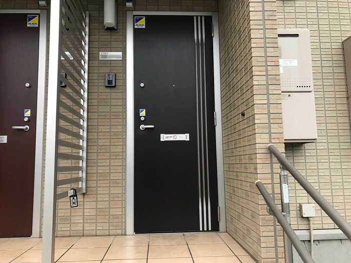 19/28 エントランス