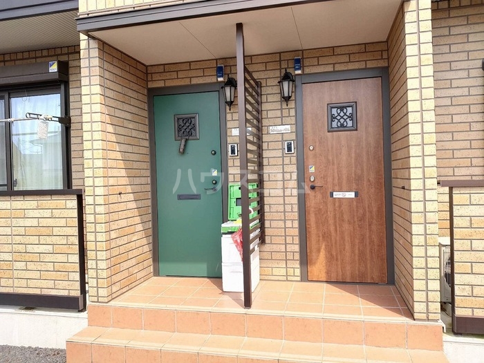 22/30 エントランス