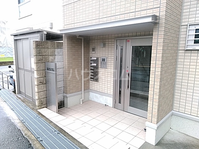 14/24 エントランス