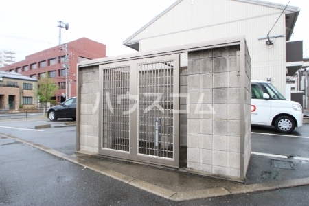 14/17 エントランス