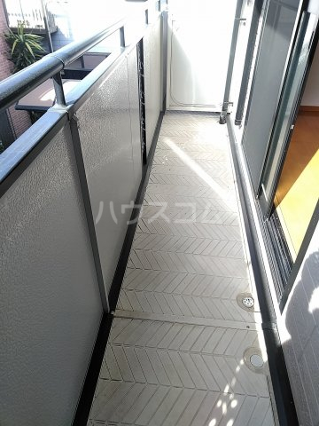 20/30 バルコニー