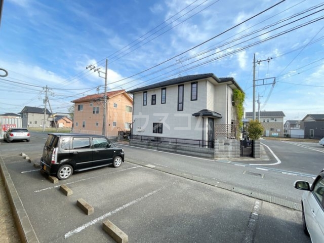18/29 駐車場