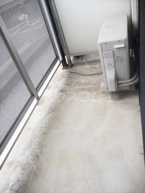 21/30 バルコニー