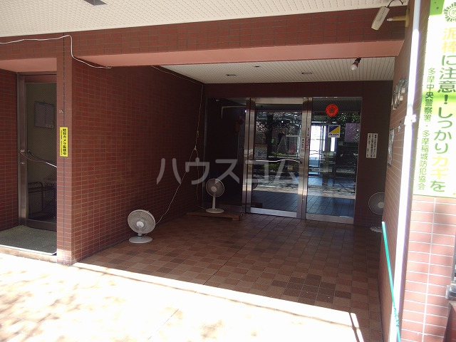 2/11 エントランス