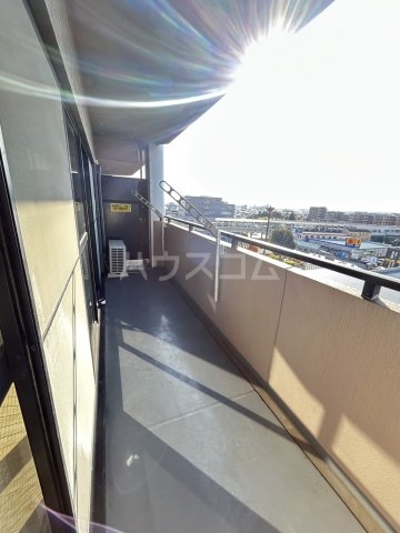 23/30 バルコニー