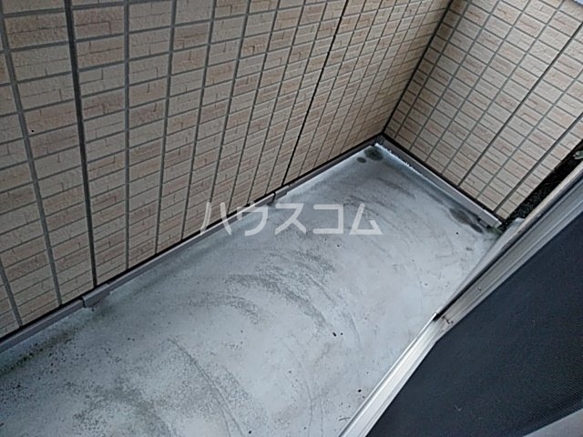 19/30 バルコニー