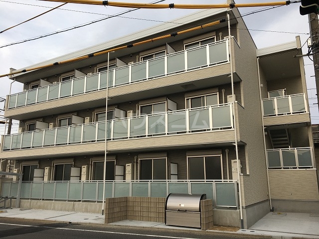 2/10 外観