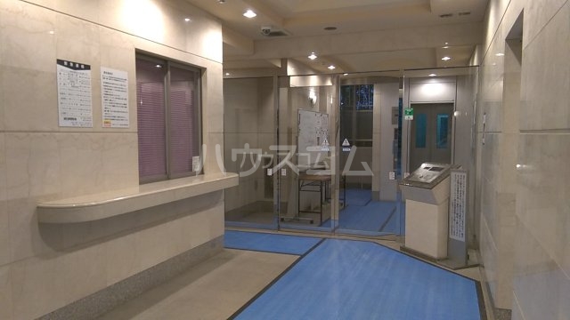 3/7 エントランス