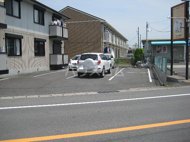 2/6 駐車場