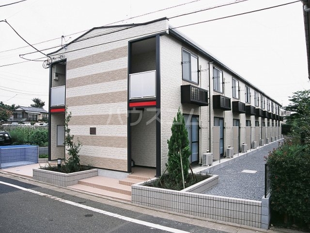 18/21 エントランス