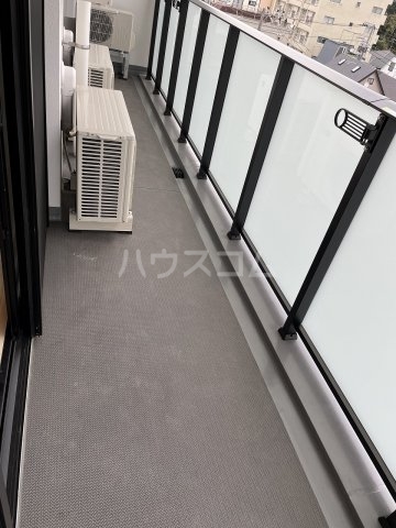 15/28 バルコニー