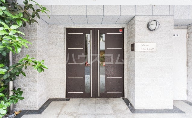 4/11 エントランス