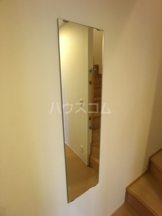 13/30 玄関